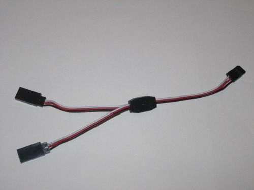 Extensão Para Servos Em Y 15 Cms. Padrão Futaba