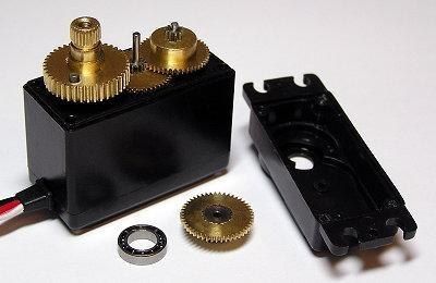 Micro Servo 9g Metal Gear (Corona ou similar)